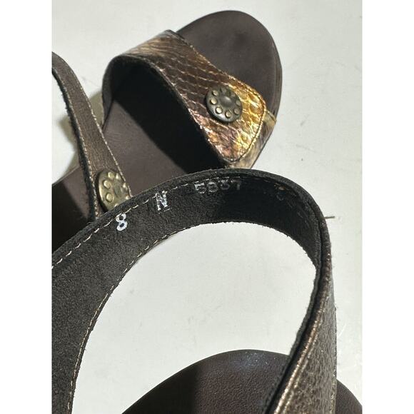 Munro American Womens Brown Golden Bronze Metallic Leather Ankle Strap Sandals 8 - Picture 8 of 9